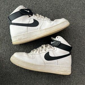 Nike hightop air forces